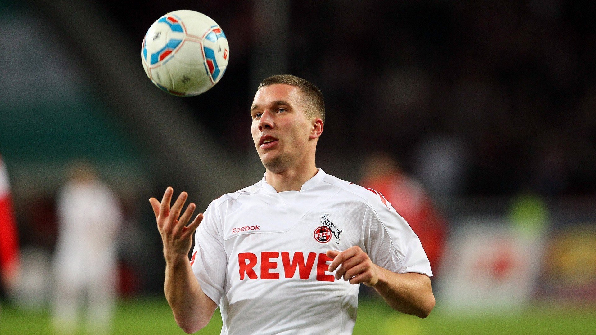 《【未来趋势】虚拟电竞现场：虚实结合的新体验》，虚拟化电子竞技哪些